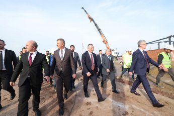 ‘Gölcük’ü nakış nakış işliyoruz’