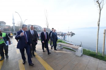 ‘Gölcük’ü nakış nakış işliyoruz’