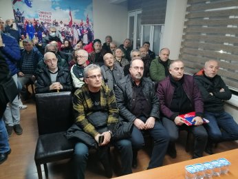 İşeri ve Özcan’dan  adaylık açıklaması