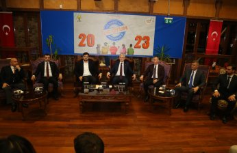 İnan, Gölcük’te AK  Gençlerle buluştu