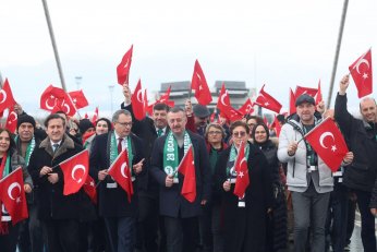 ‘Uyursanız ölürsünüz, unutursanız yok olursunuz’