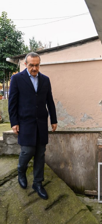 Vali Yavuz, Gölcük’te gönüllere dokundu