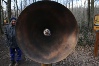 Doğanın sesini akustik ortamda dinliyorlar