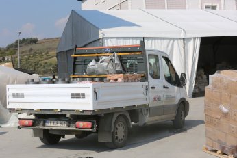 Büyükşehir’den günlük  195 mahalleye yardım