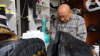 Mesleğini 61 yıldır aynı aşkla yapıyor