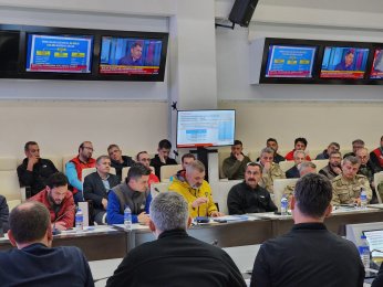 Sezer, Bakanlara çalışmalar hakkında bilgi verdi