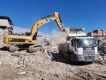 Sezer, Bakanlara çalışmalar hakkında bilgi verdi