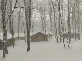 Eriklitepe’de kar kalınlığı 30 santimi aştı