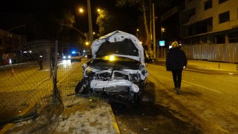 Gölcük’te facianın eşiğinden dönülen kazada 2 yaralı