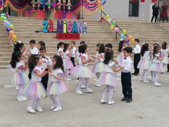 23 Nisan coşku ile kutlandı