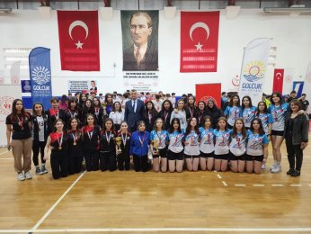 Gölcük bayramı doyasıya kutladı