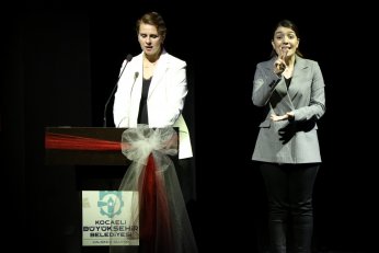 Özel öğrencilerden anlamlı gösteri