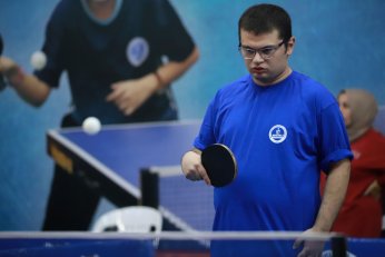 Özel sporcular yeteneklerini gösterdi