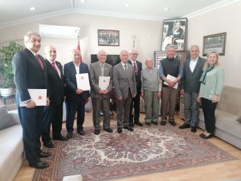 TEMAD’dan yedi üyeye onursal üyelik beratı