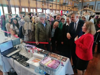 GÖLMEK yıl sonu sergisi açıldı