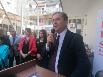 Eserler, sergide beğeniye sunuldu