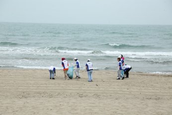 Uzunkum Sahili’nde ikinci kıyı temizliği
