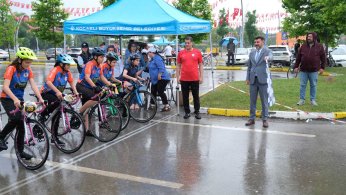 Minik ve genç pedallar Sekapark’ta çevrildi