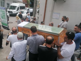 Başkan Sezer’in  kardeş acısı