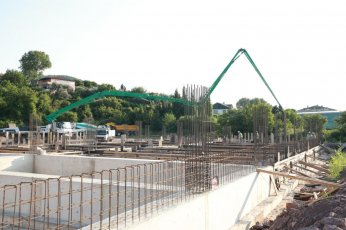 Büyükakın terminal  inşaatını inceledi