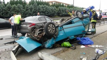 Takla atan araç hurdaya döndü: 1 ölü, 1 yaralı