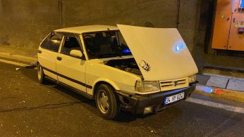 Arızalanan otomobile tır çarptı: 6 yaralı