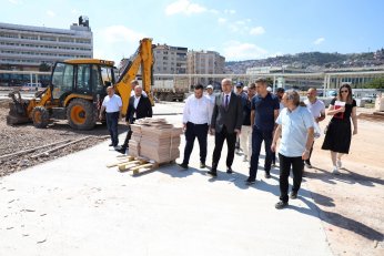 Gündoğdu, Milli İrade Meydanı’nı inceledi