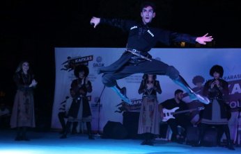 Gölcük’te Kafkas folklorü rüzgarı