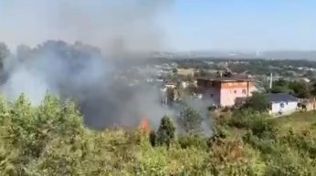 Aynı saatte 3 farklı bölgede yangın çıktı