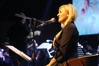 Canlar sevgide buluştu