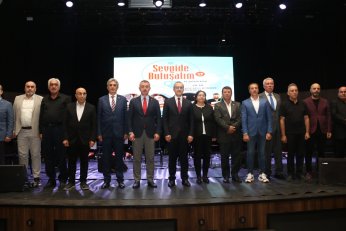 Canlar sevgide buluştu