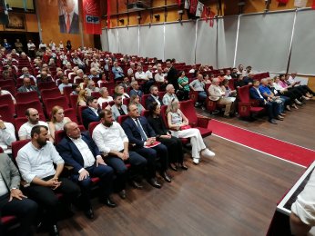 CHP Gölcük’te yeni Başkan Uzuner