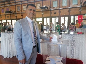 CHP Gölcük’te yeni Başkan Uzuner