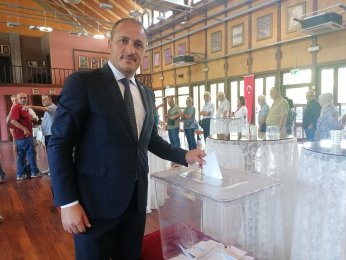 CHP Gölcük’te yeni Başkan Uzuner