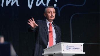 Münazarada ödüller sahiplerini buldu