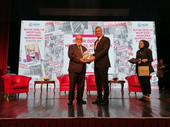 ‘Sempozyum, büyük katkı sunacak’