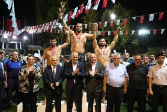 Karamürsel Güreşleri Kırkpınar’ı aratmadı