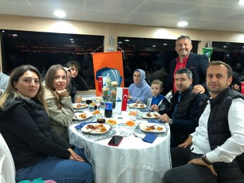 Turkuaz, Uzer Makina’yı boğazda ağırladı