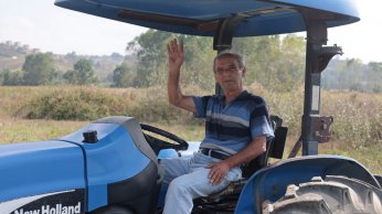 Büyükşehirle çiftçinin yolu hep açık