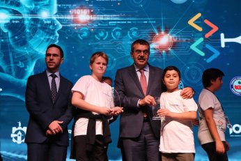 ‘Yenilikçi sınıflar hayata geçiriyoruz’