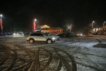 Kartepe'ye kar yağdı