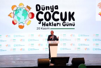 Büyükakın, ‘Batı, üç maymunu oynuyor’