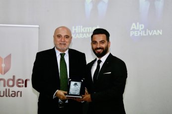 Yönder Okulu’na ünlü yorumcular geldi