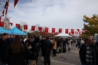 Mavi vatandaki gururumuza yoğun ilgi sürüyor
