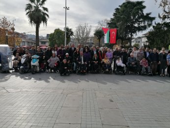 Engeller farkındalıkla aşılmalı