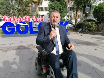Engeller farkındalıkla aşılmalı