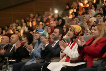 ‘Türkiye’nin ikinci yüzyılı kadınların yüzyılı olacak’
