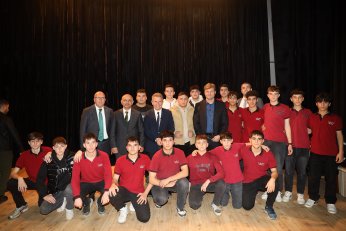 Körfez'de muhteşem söyleşi