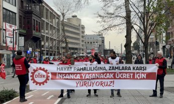 ‘Hakkımızı almak için mücadele ediyoruz’