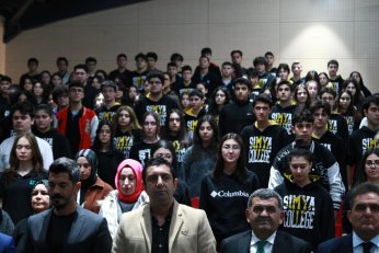 Muhteşem panel iz bıraktı